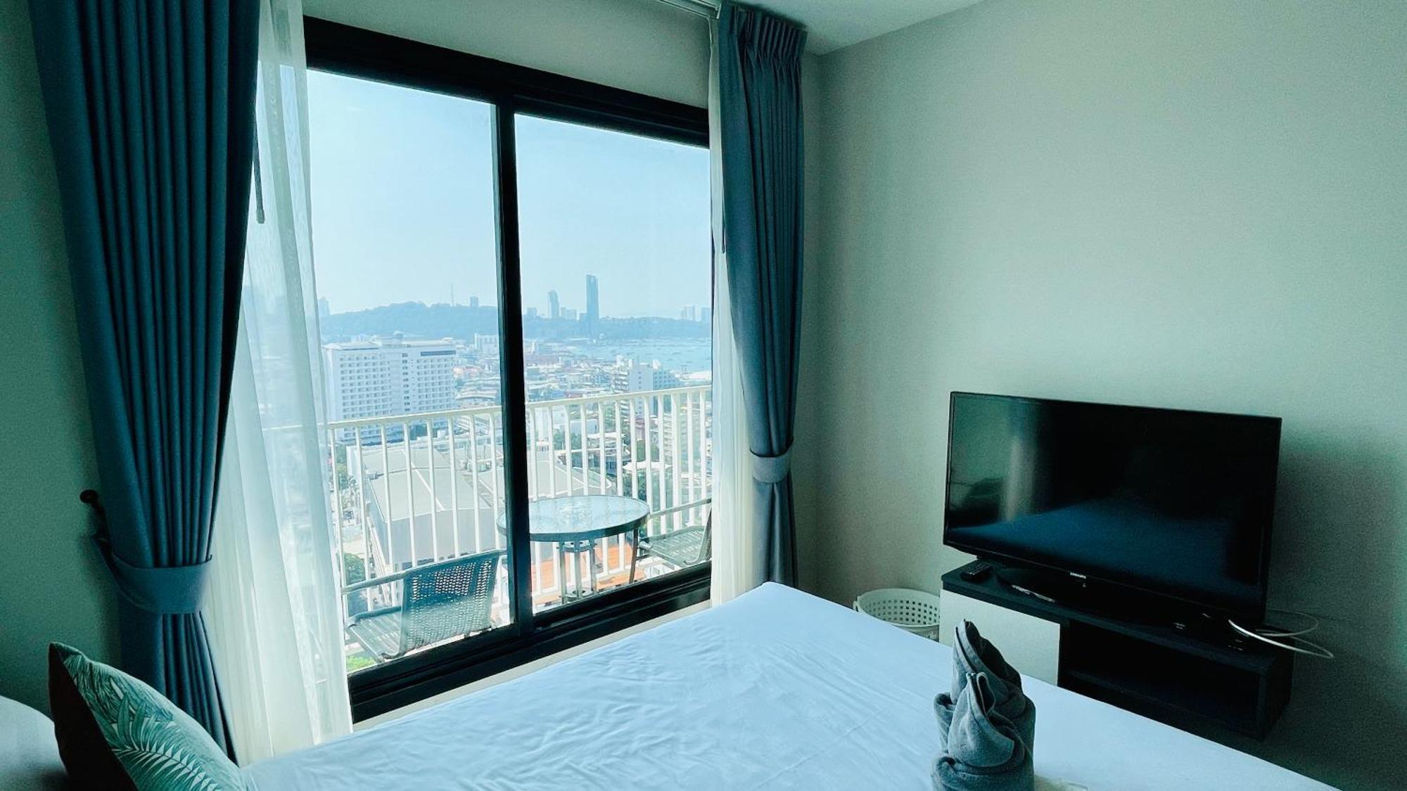 The Base 1 Bed 1 Bath Apartment Патая Екстериор снимка